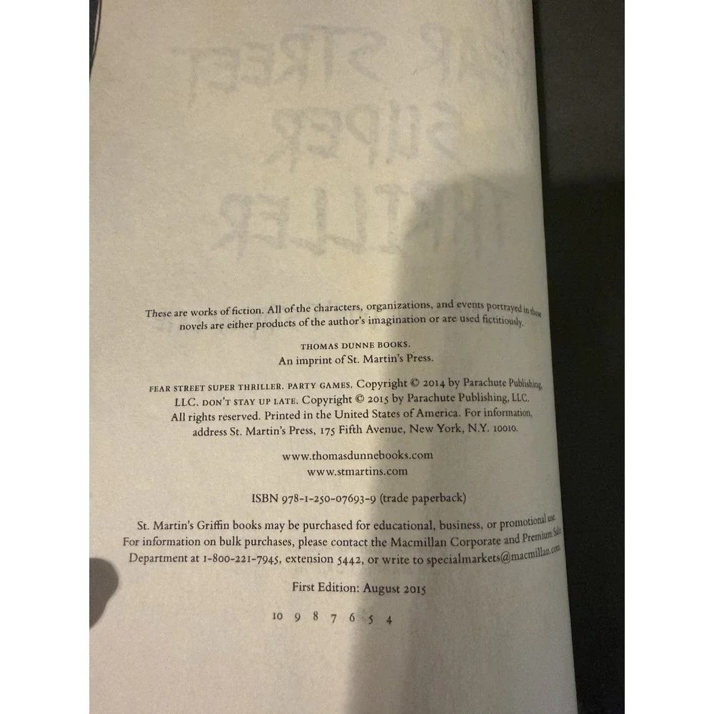 Fear Street Super Thriller: Party Games & Don't‎ Stay Up Late First Edition 2015